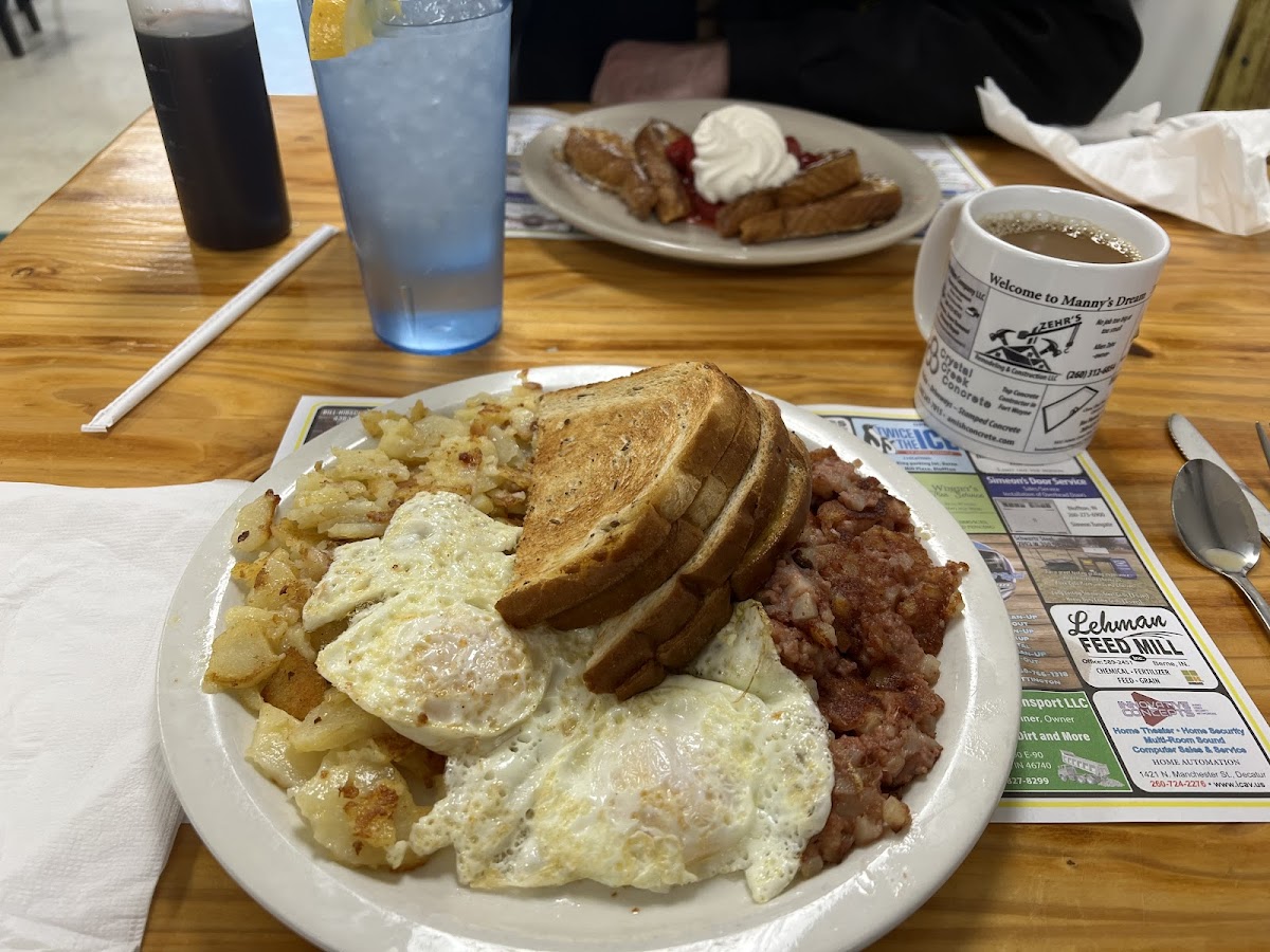 Manny’s dream restaurant - Photo 3
