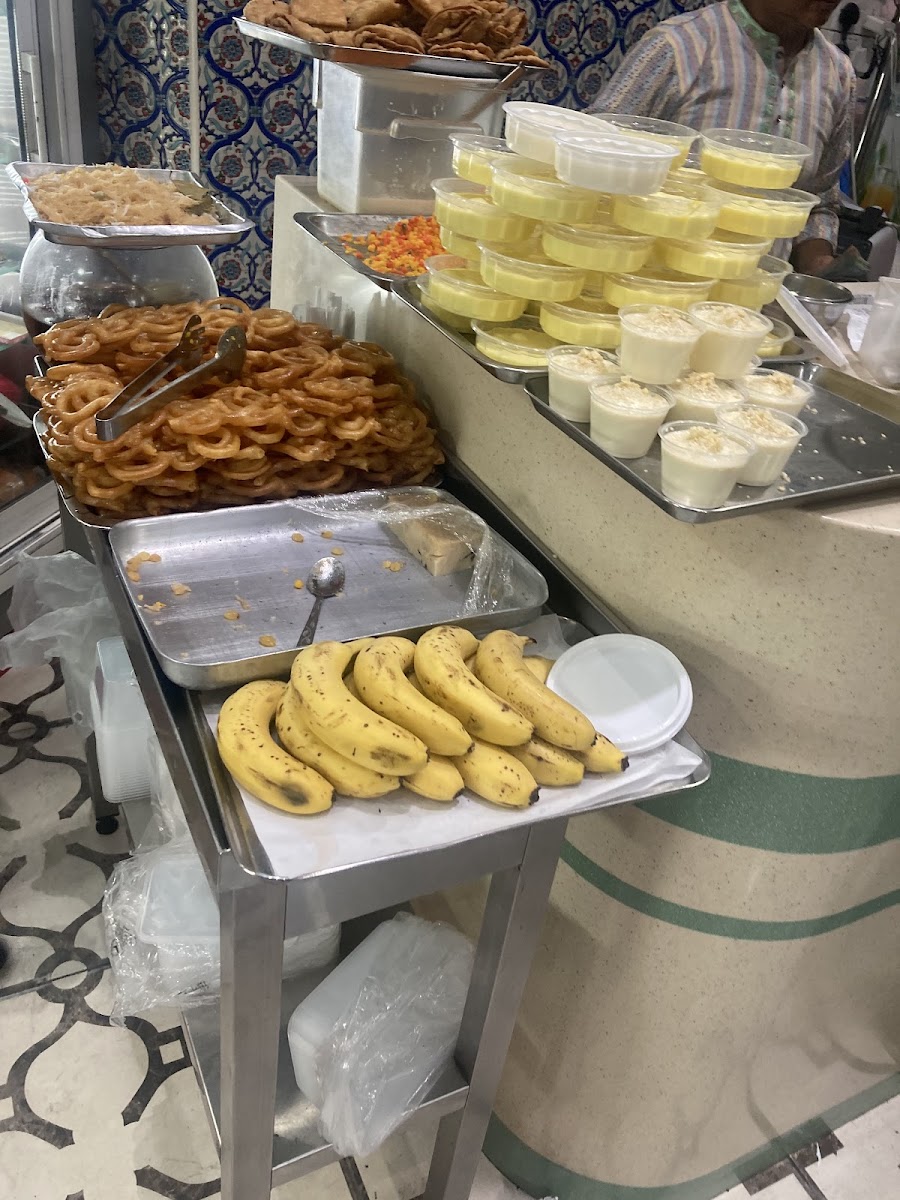 Jabal Tariq Restaurant L.L.C - Photo 8