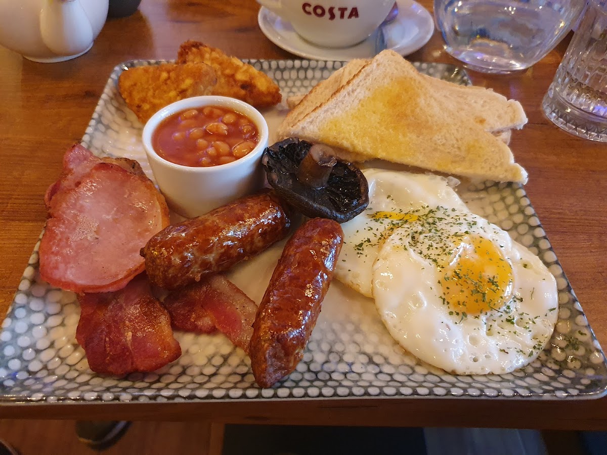 Fouzi’s Cafe Bar Pizzeria (Rossett) - Photo 1