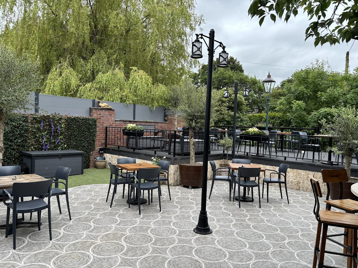 Fouzi’s Cafe Bar Pizzeria (Rossett) - Photo 7