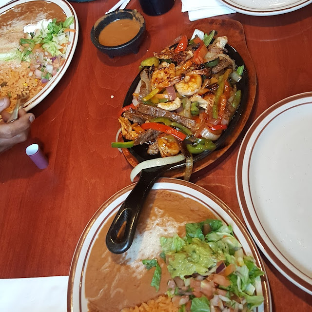 El Giro Plate Combo