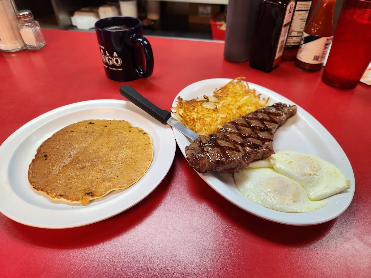 Darrell's Diner - Photo 1