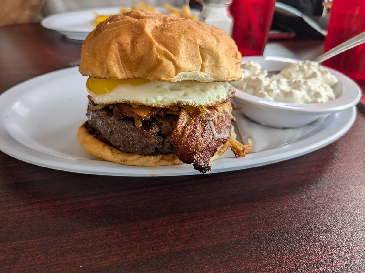 Darrell's Diner - Photo 6