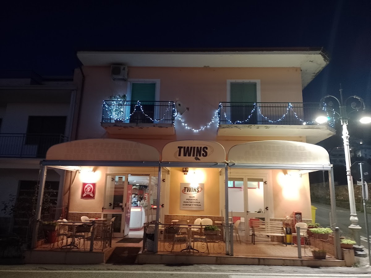 Twins Pizzeria Rosticceria Bar - Photo 7