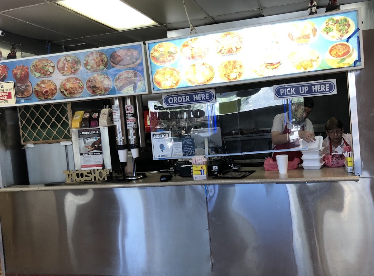 Taco Shop Mexican Grill - Photo 6