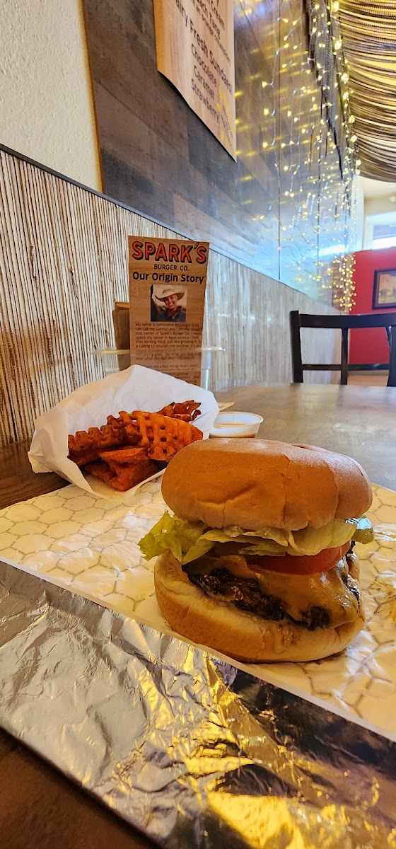 Spark's Burger Co. - Photo 3