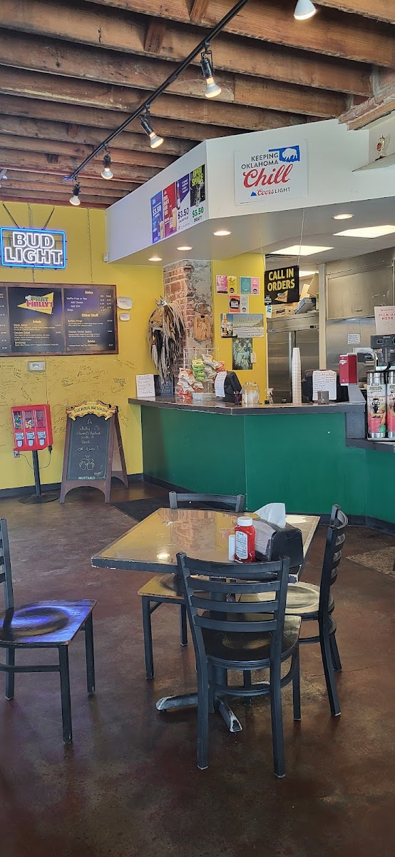 Phat Philly's Cheesesteaks - Photo 3