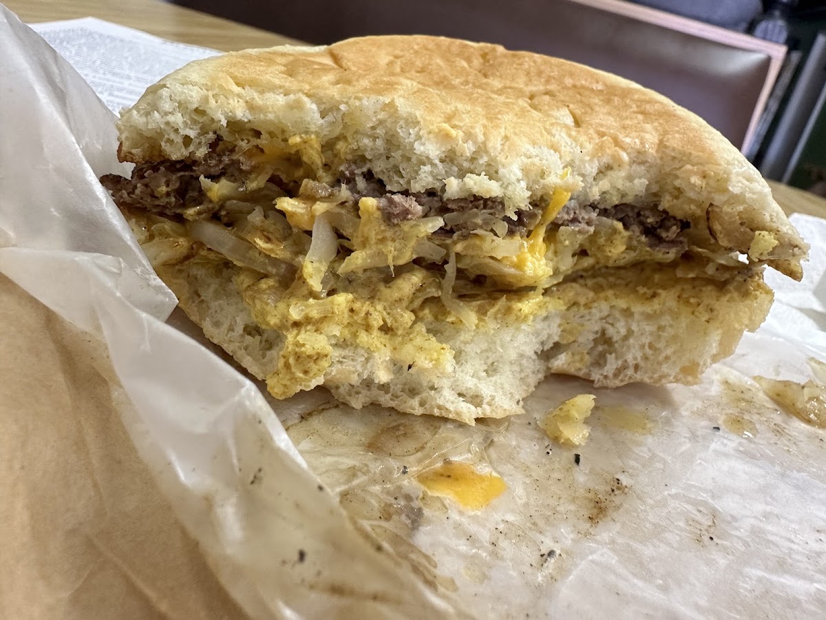 Brenda's Burgers - Photo 2