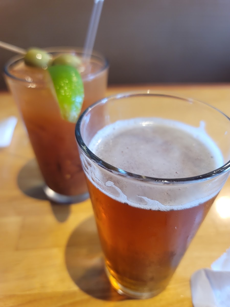 Schooners Grill Newport News - Photo 4