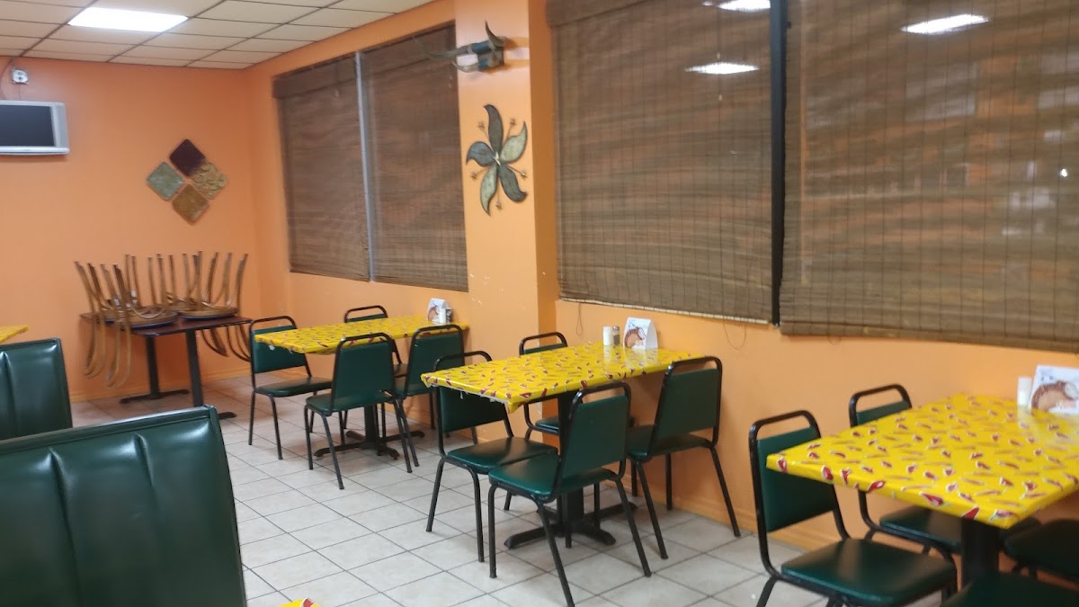 The District Deli - Photo 9