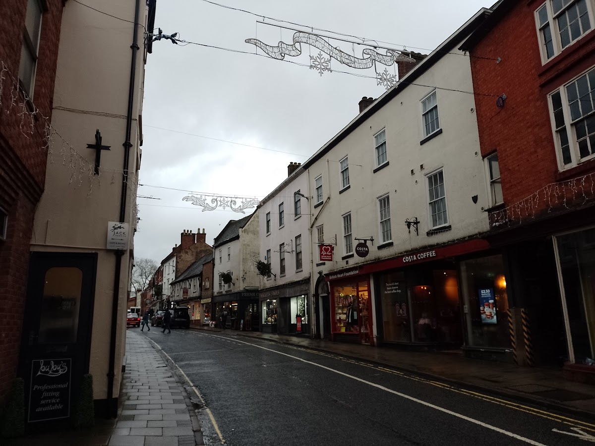 Beaumont's of Ashbourne - Photo 2