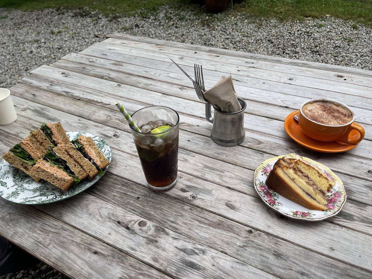 Holy Mackerel Cafe - Photo 1