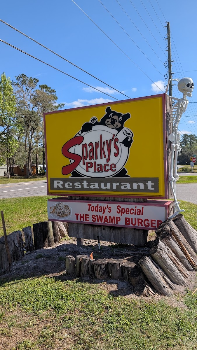 Sparky's Place Restaurant - Photo 2