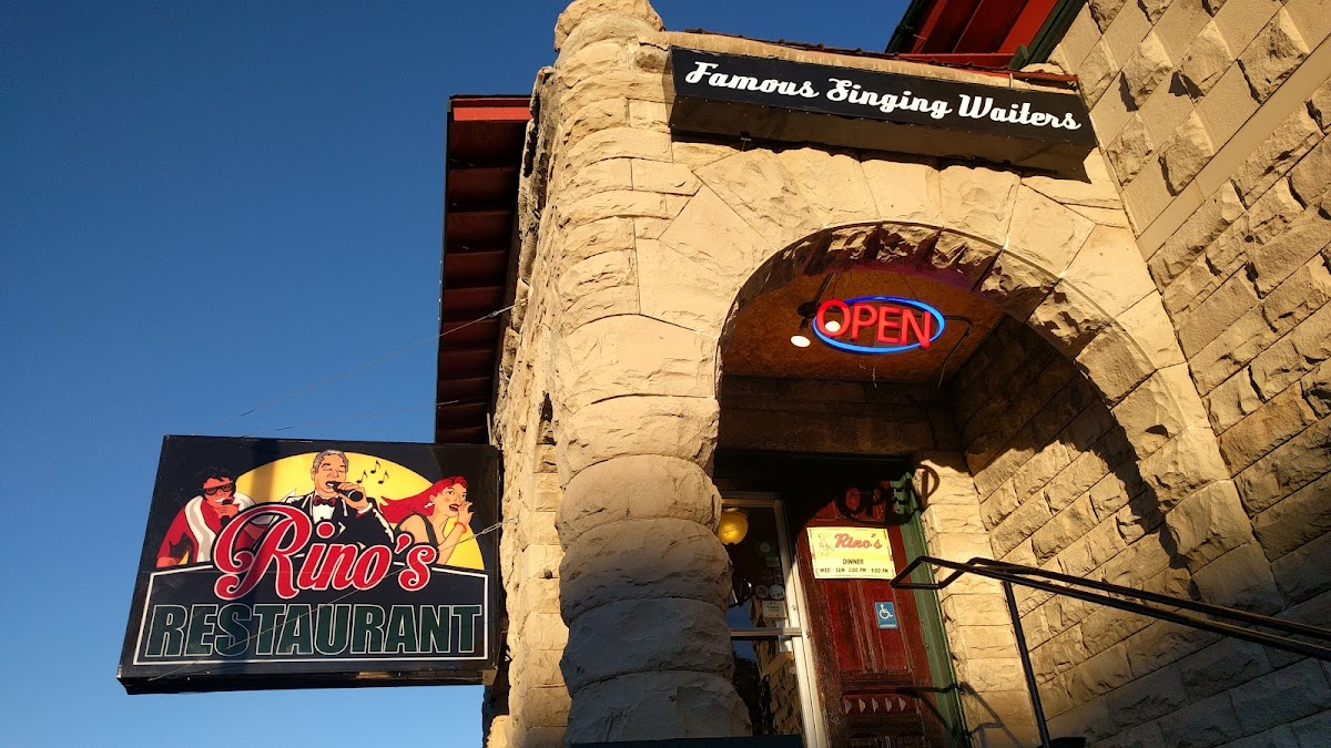 Rino's Italian Restaurant - Photo 4