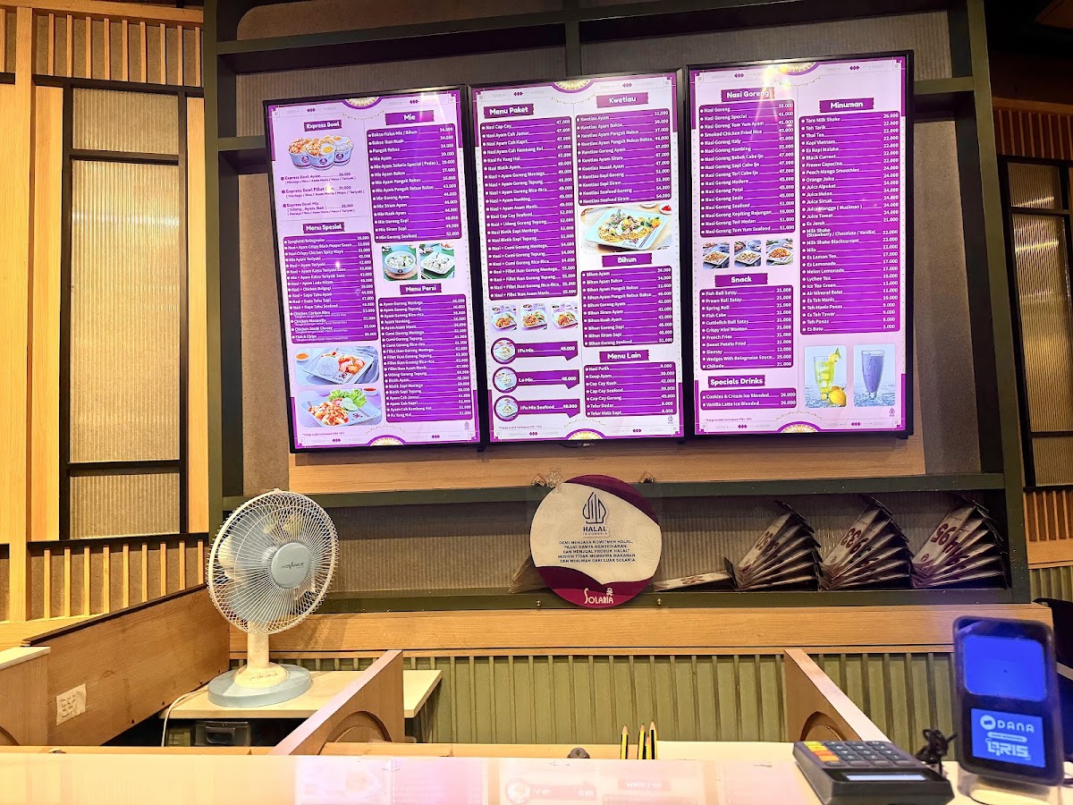 Solaria - Tunjungan Plaza - Photo 4