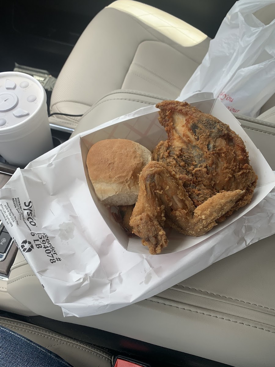 Mississippi Fried Chicken and Bar-B-Que - Photo 3