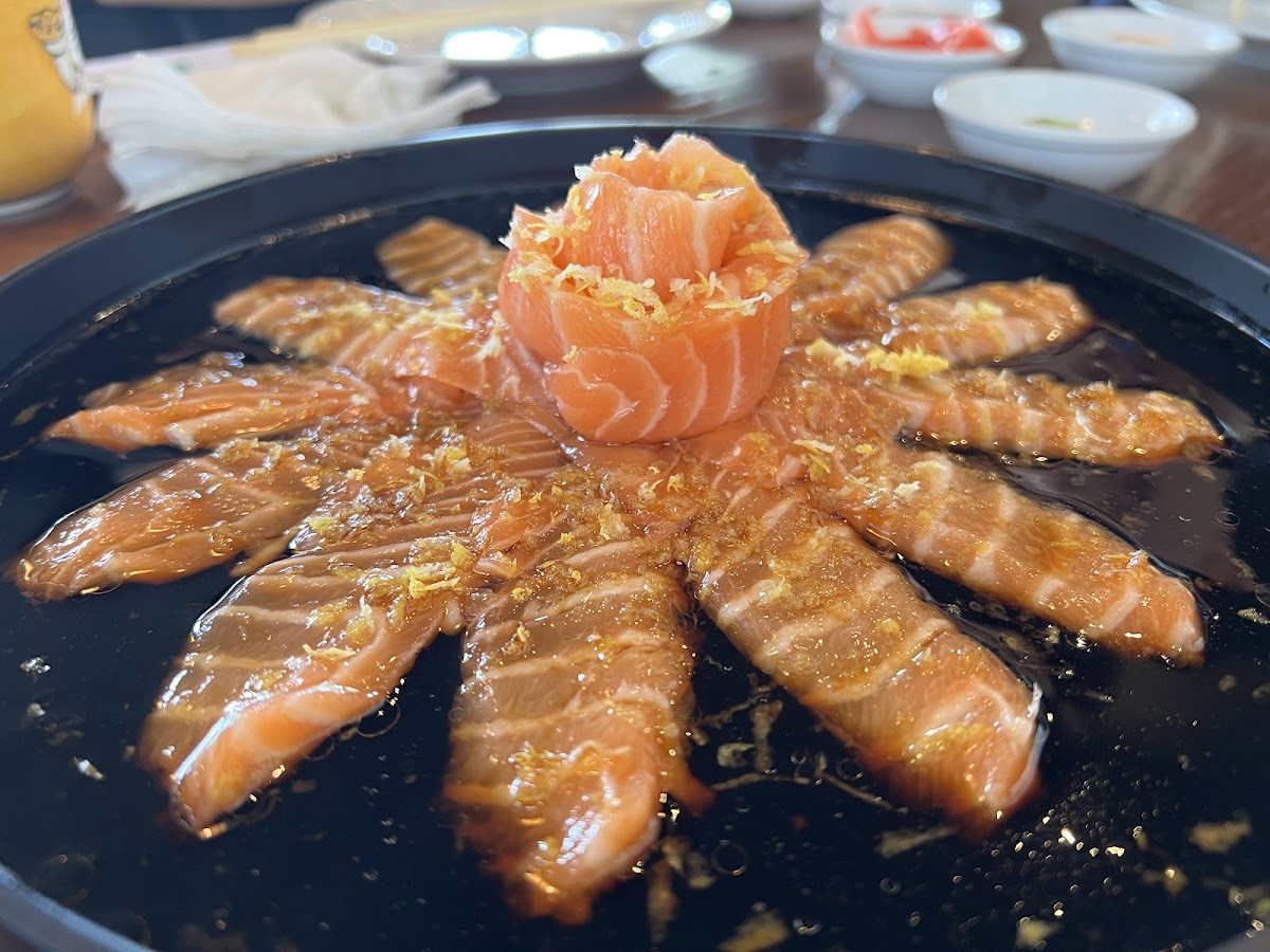 Touken Sushi - Hunters Creek - Photo 2