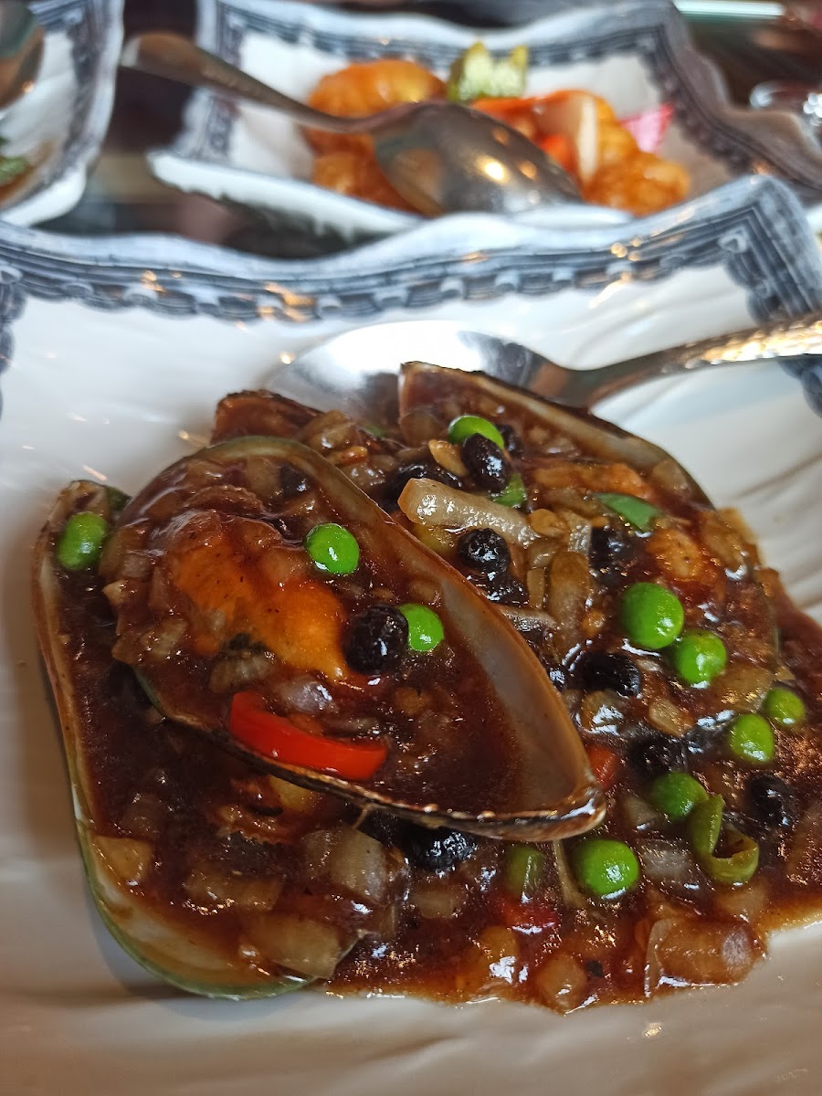 Royal Garden Chinese Restaurant - Photo 3