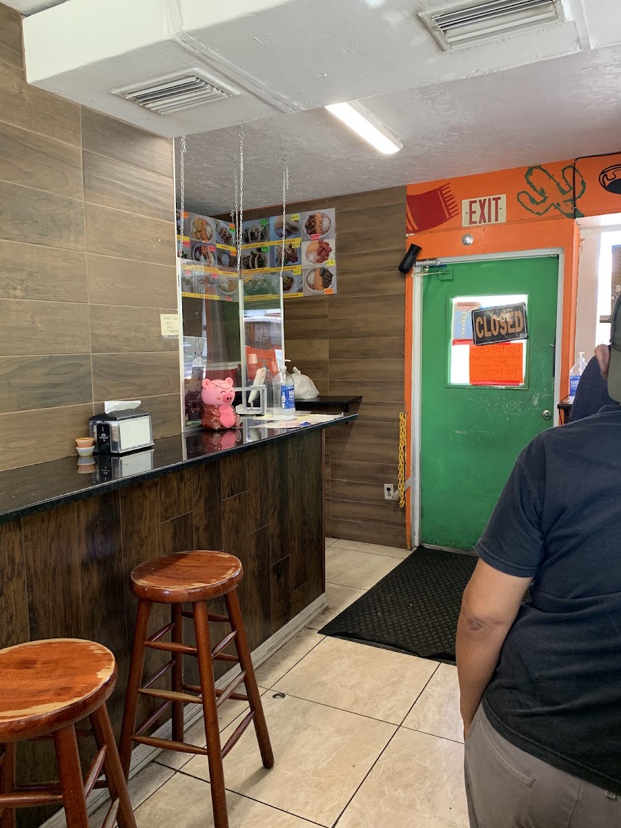 El Primo Taqueria - Photo 1