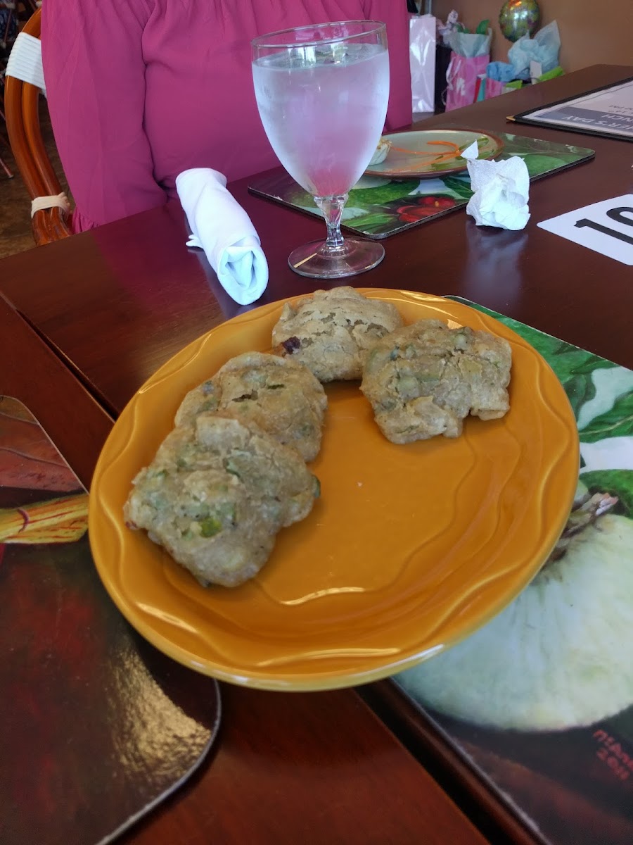 Ionie’s Caribbean Kitchen - Photo 3