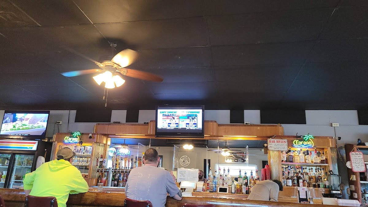 Oasis Bar & Grill