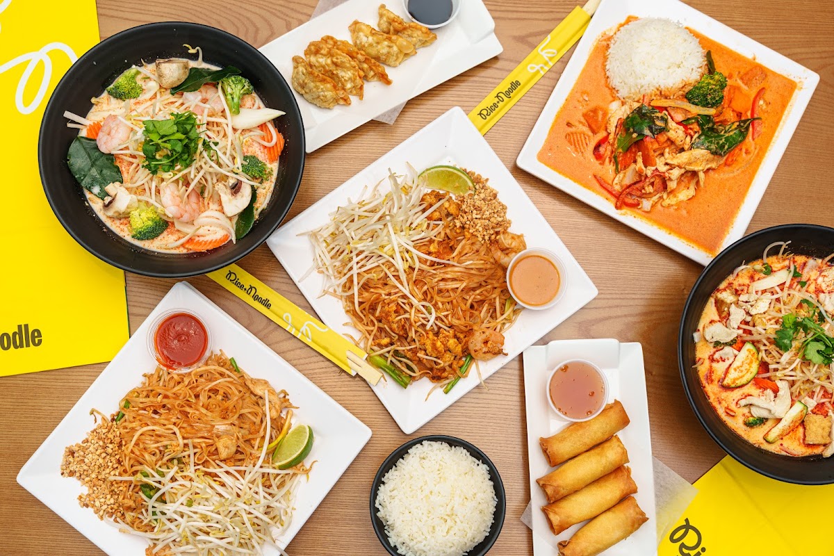 Rice and Noodle (Highgate) - Photo 1