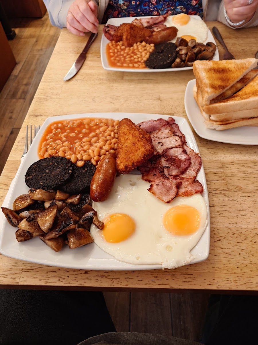 Huffers Cafe & Restaurant - Photo 1
