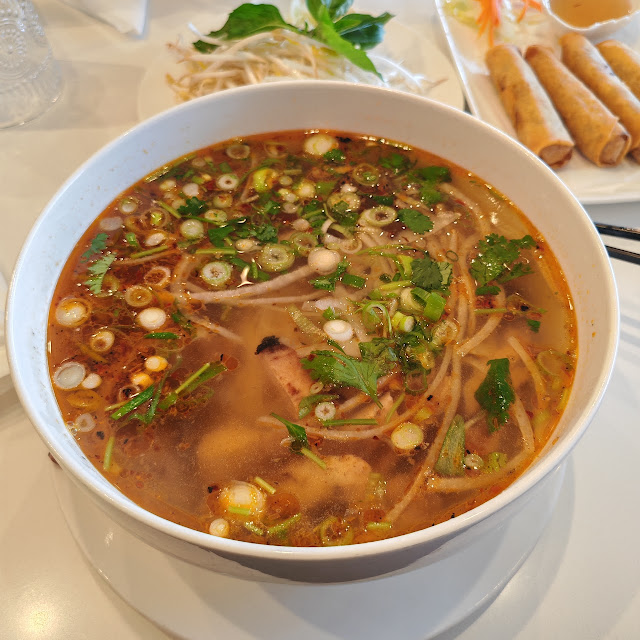 Beef Phở Noodle Soup