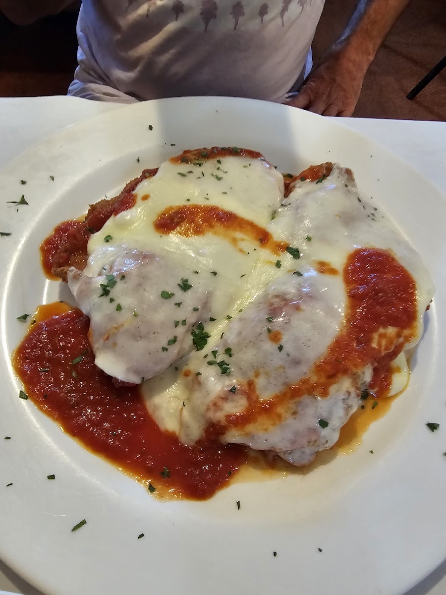 Lisa Restaurant & Pizzeria - Photo 4