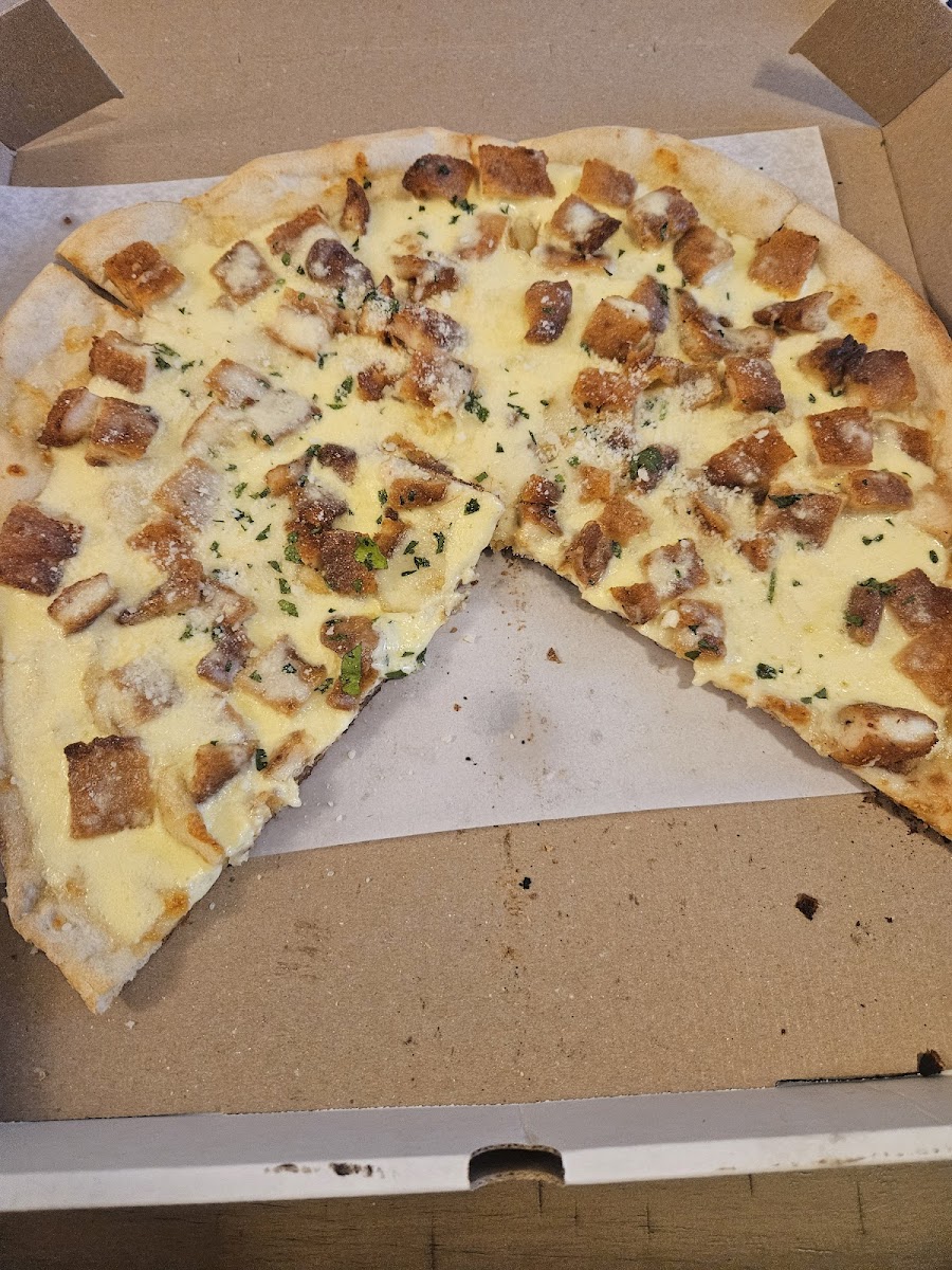 Lisa Restaurant & Pizzeria - Photo 5