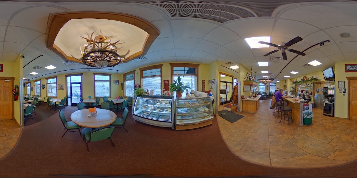 Grove Street Cafe - Photo 7