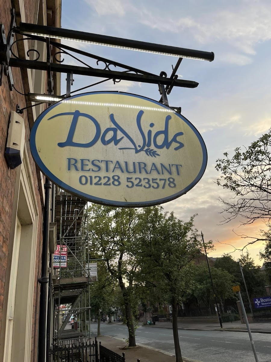 David's Restaurant - Photo 5