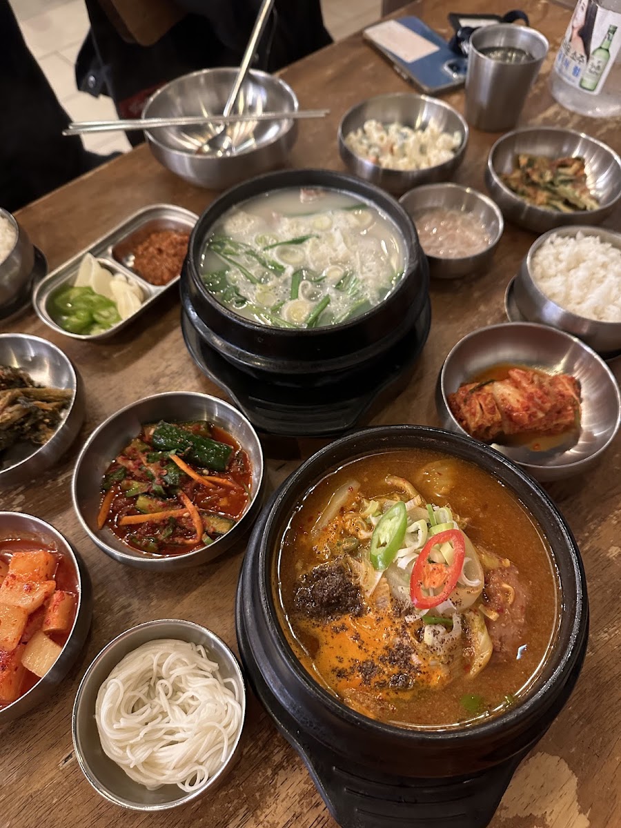 Goheung Restaurant - Photo 6