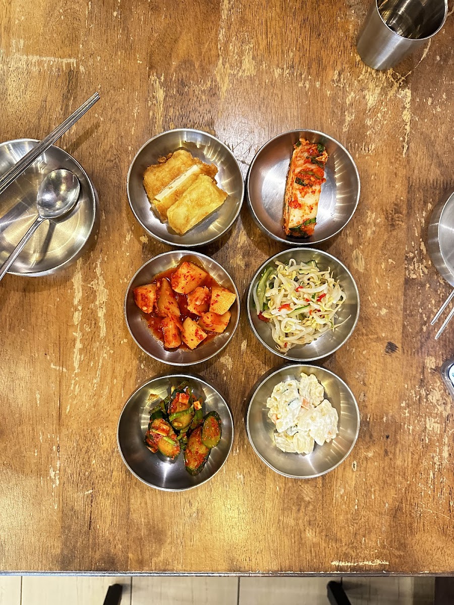 Goheung Restaurant - Photo 7