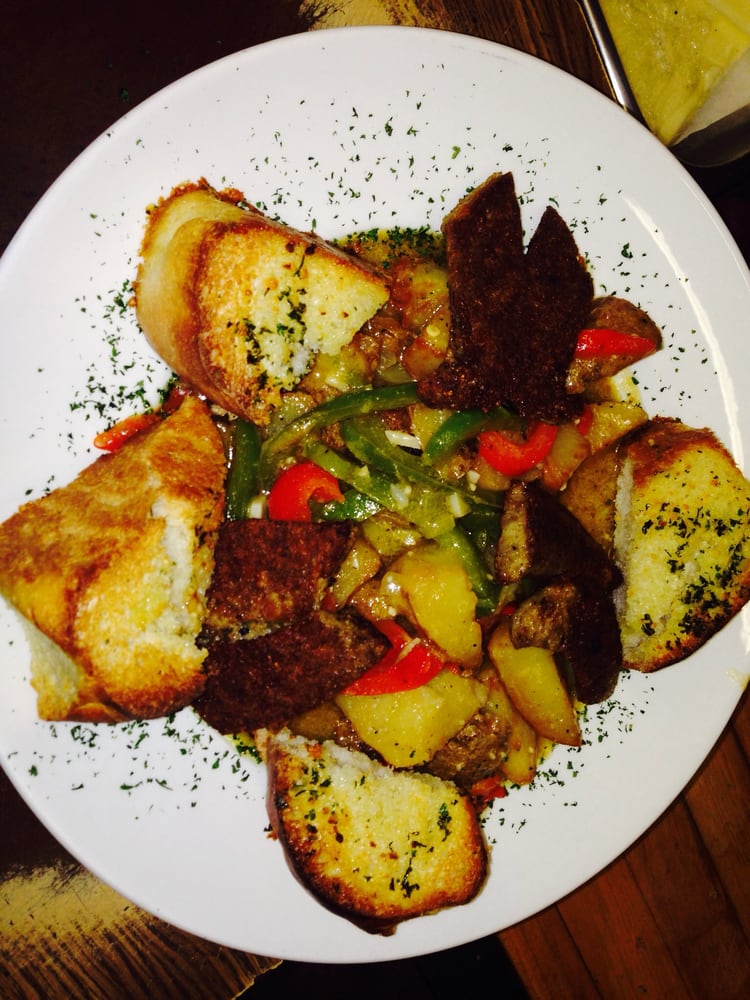 Ragozzino's Pizza & Restaurant - Photo 1