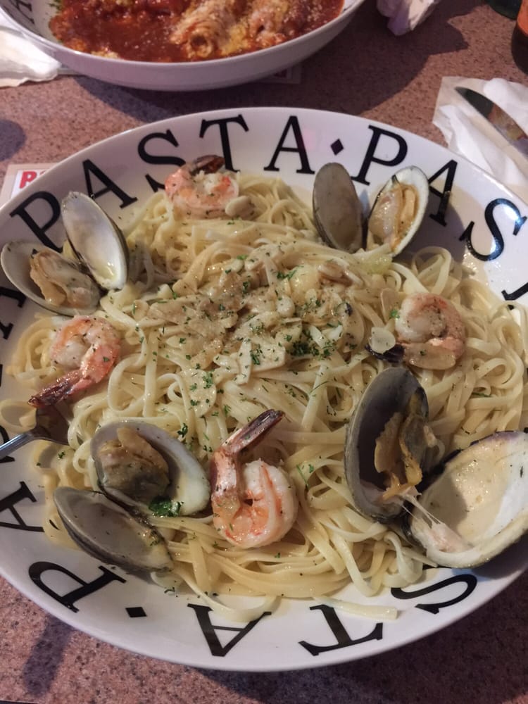 Ragozzino's Pizza & Restaurant - Photo 6