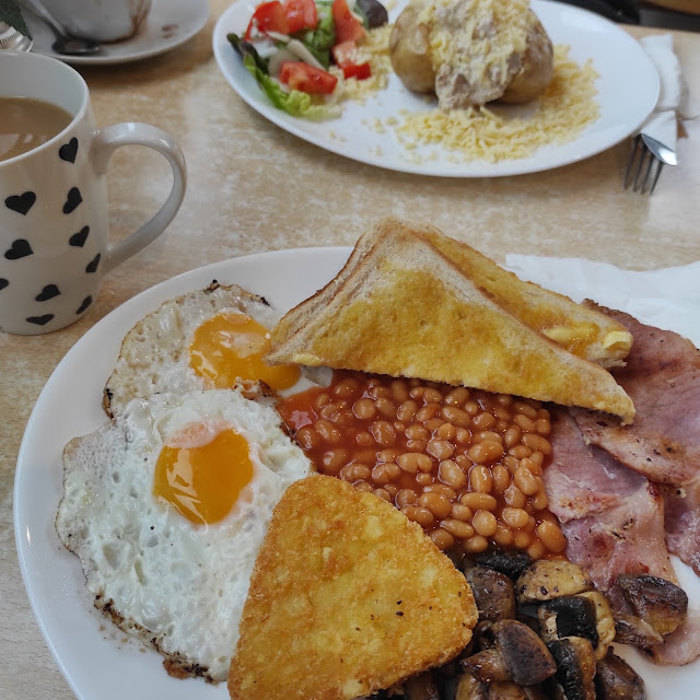 English Breakfast