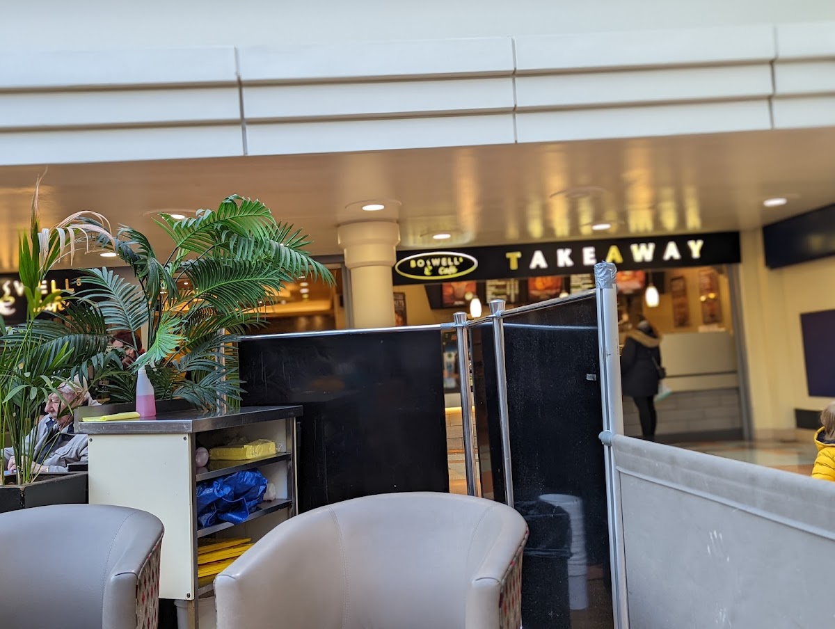 Boswells Cafe & Take Away - Photo 4