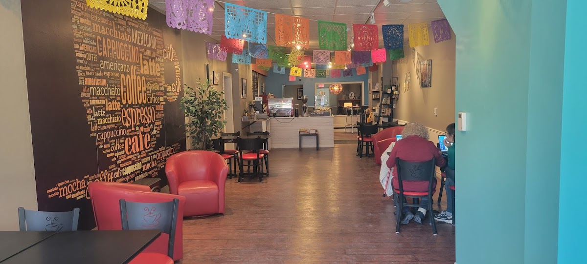 Kingfisher Cafe - Photo 7