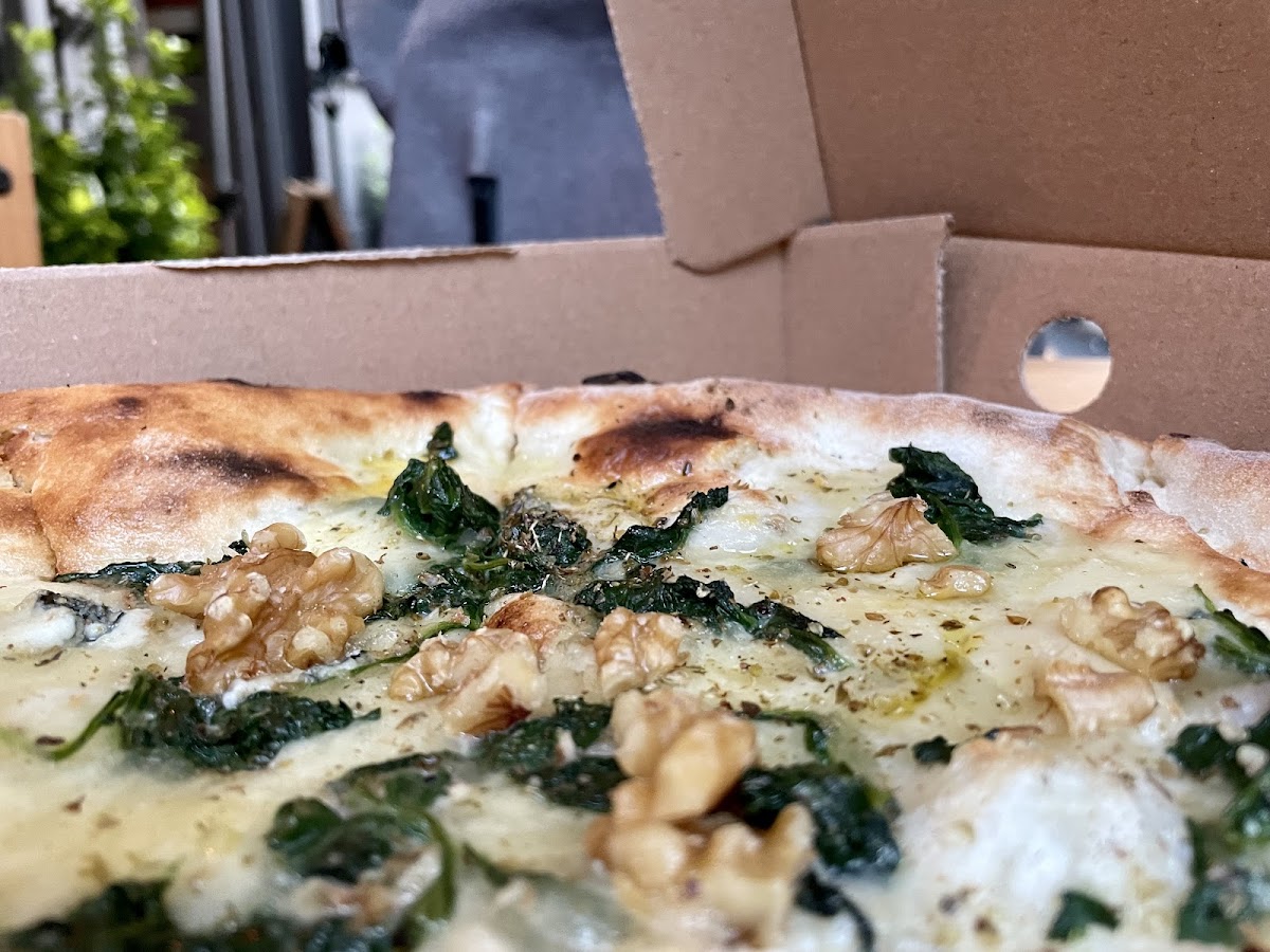 Pizzeria Mamma Mia - Photo 2