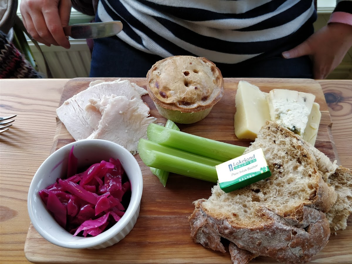 Cafe On The Green - Photo 4