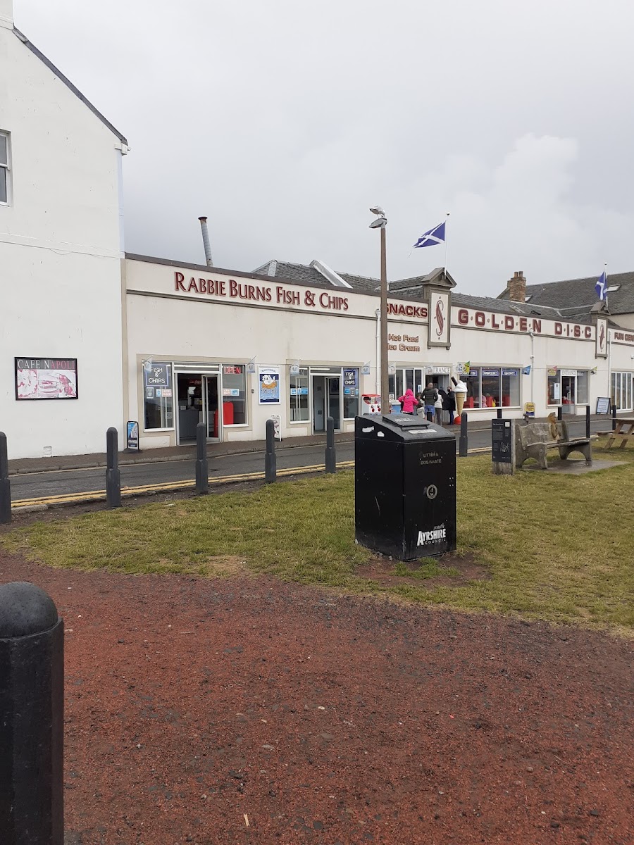 Rabbie Burns Fish & Chips - Photo 2
