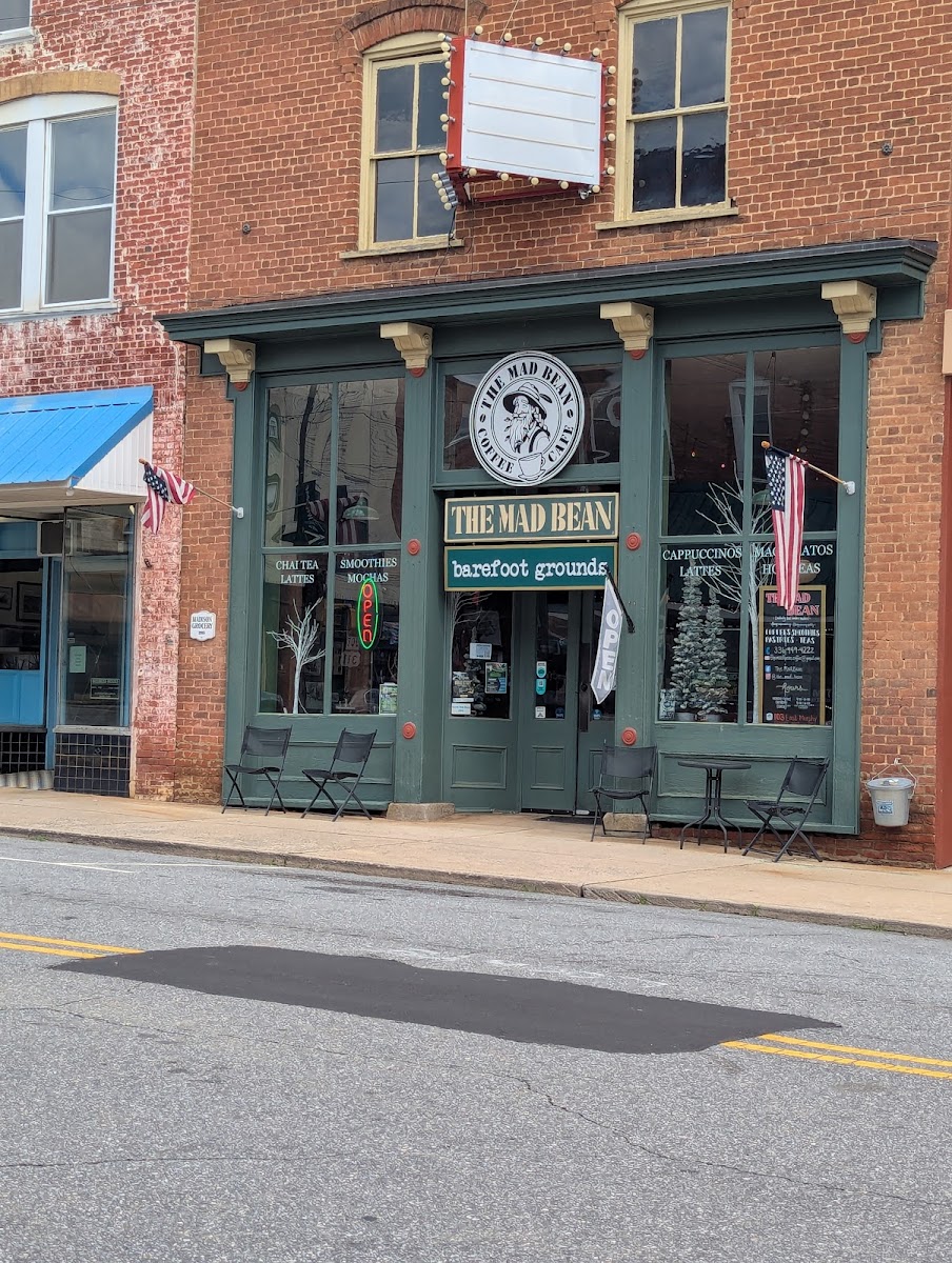 The Mad Bean - Photo 2