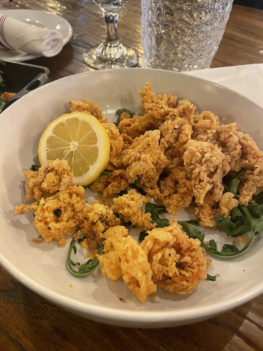 KRAVE A New York Eatery - Photo 2