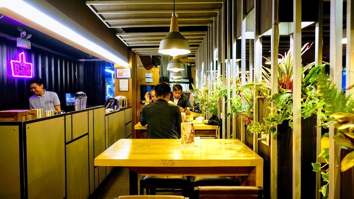 The Terminal Resto Cafe - Photo 2