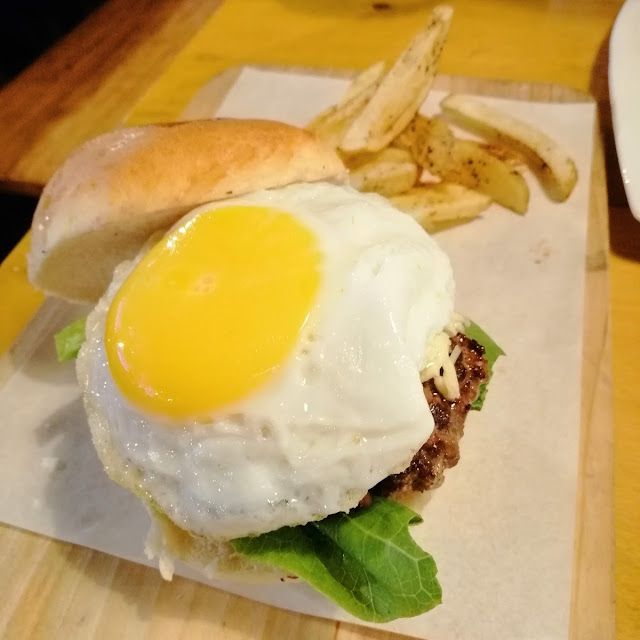 Egg Burger