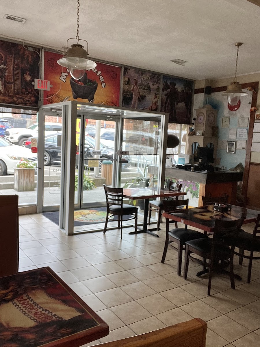 EL RANCHITO MEXICAN GRILL - Photo 7