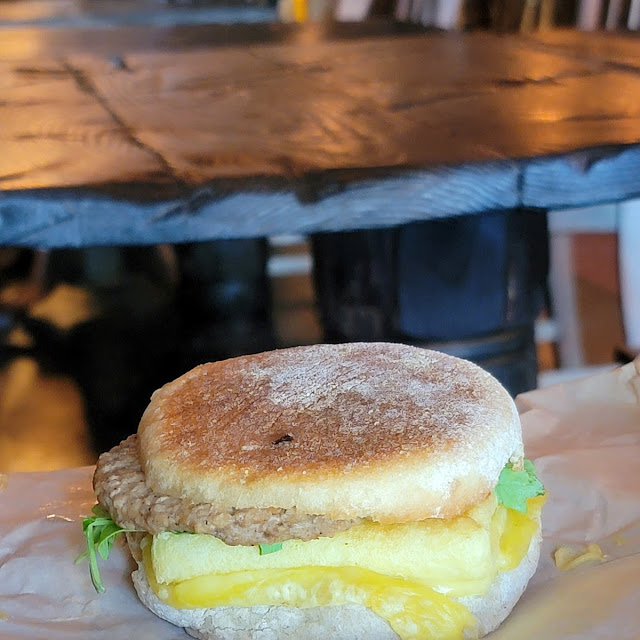 Vegan Breakfast Sandwich