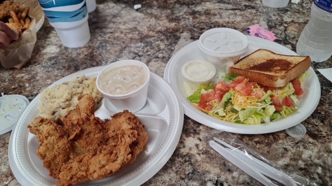 Bulldog Cafe - Photo 2