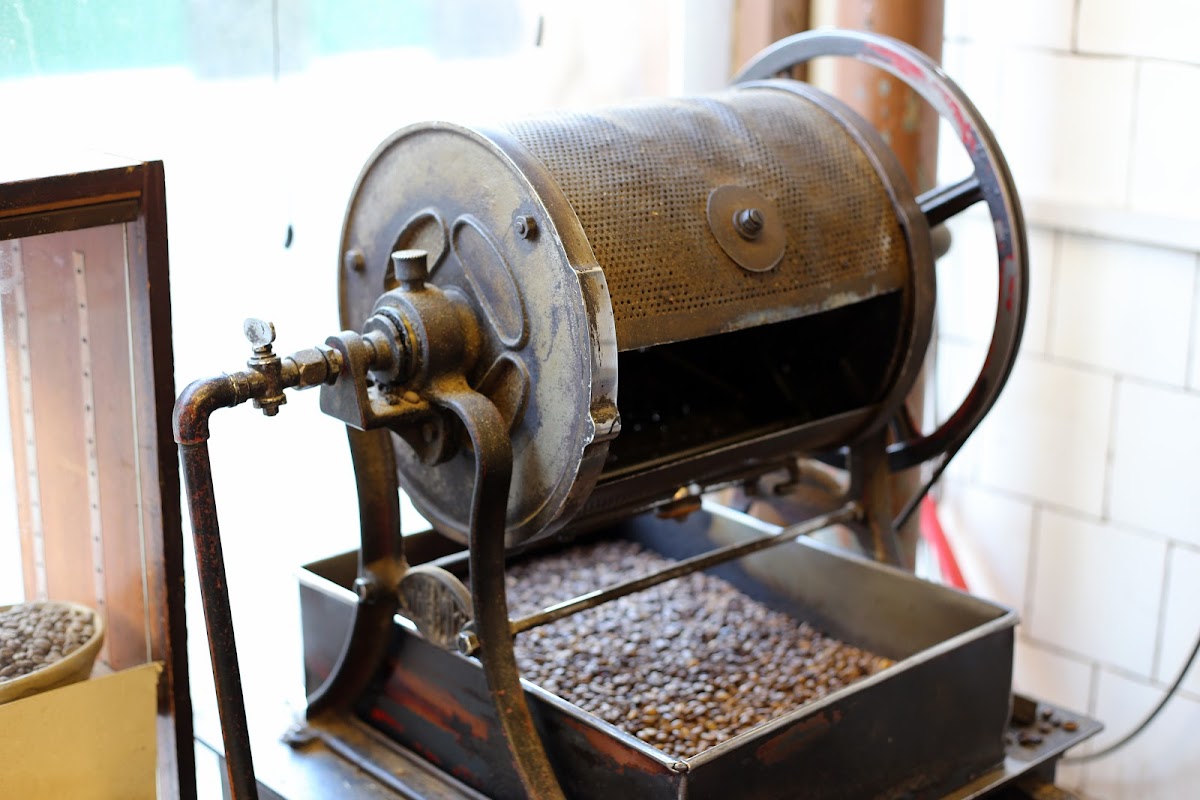 Camden Coffee Shop - Photo 5